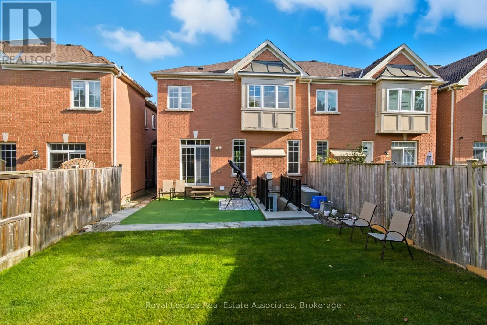 66 MILLHOUSE MEWS