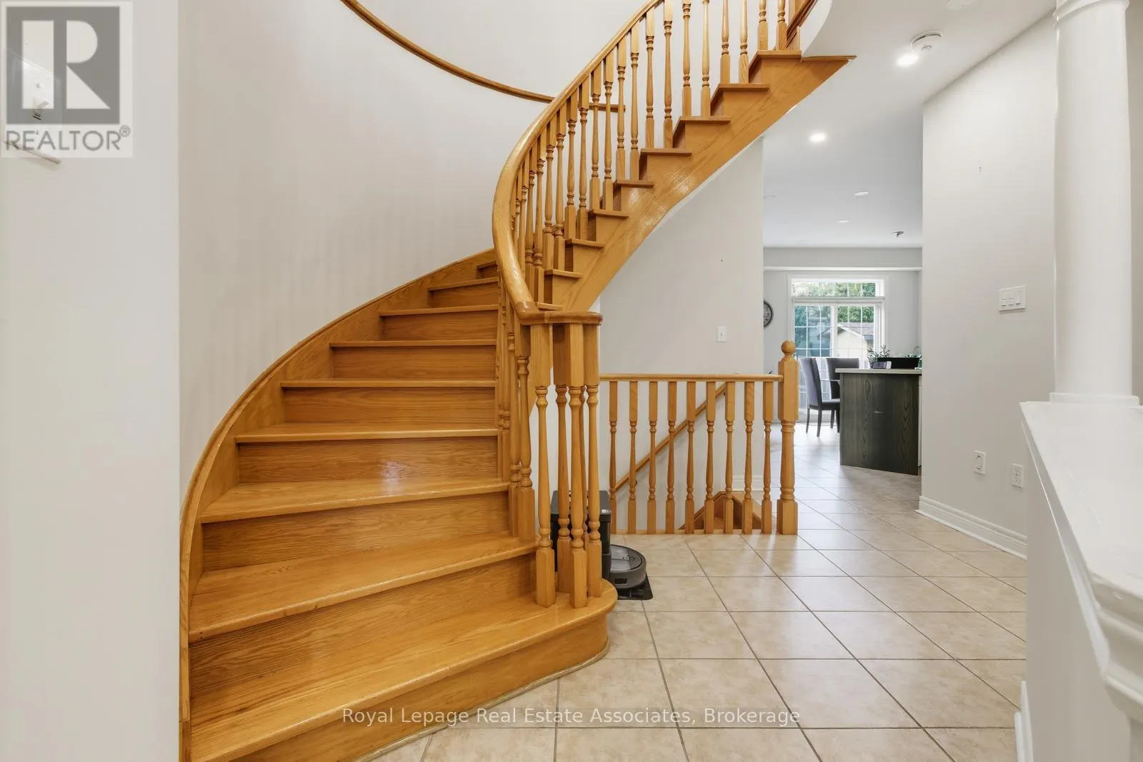 66 MILLHOUSE MEWS