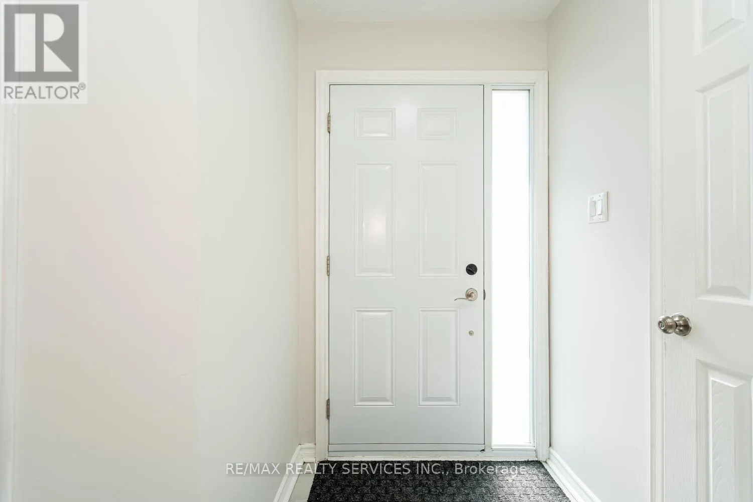 172 HANSEN ROAD