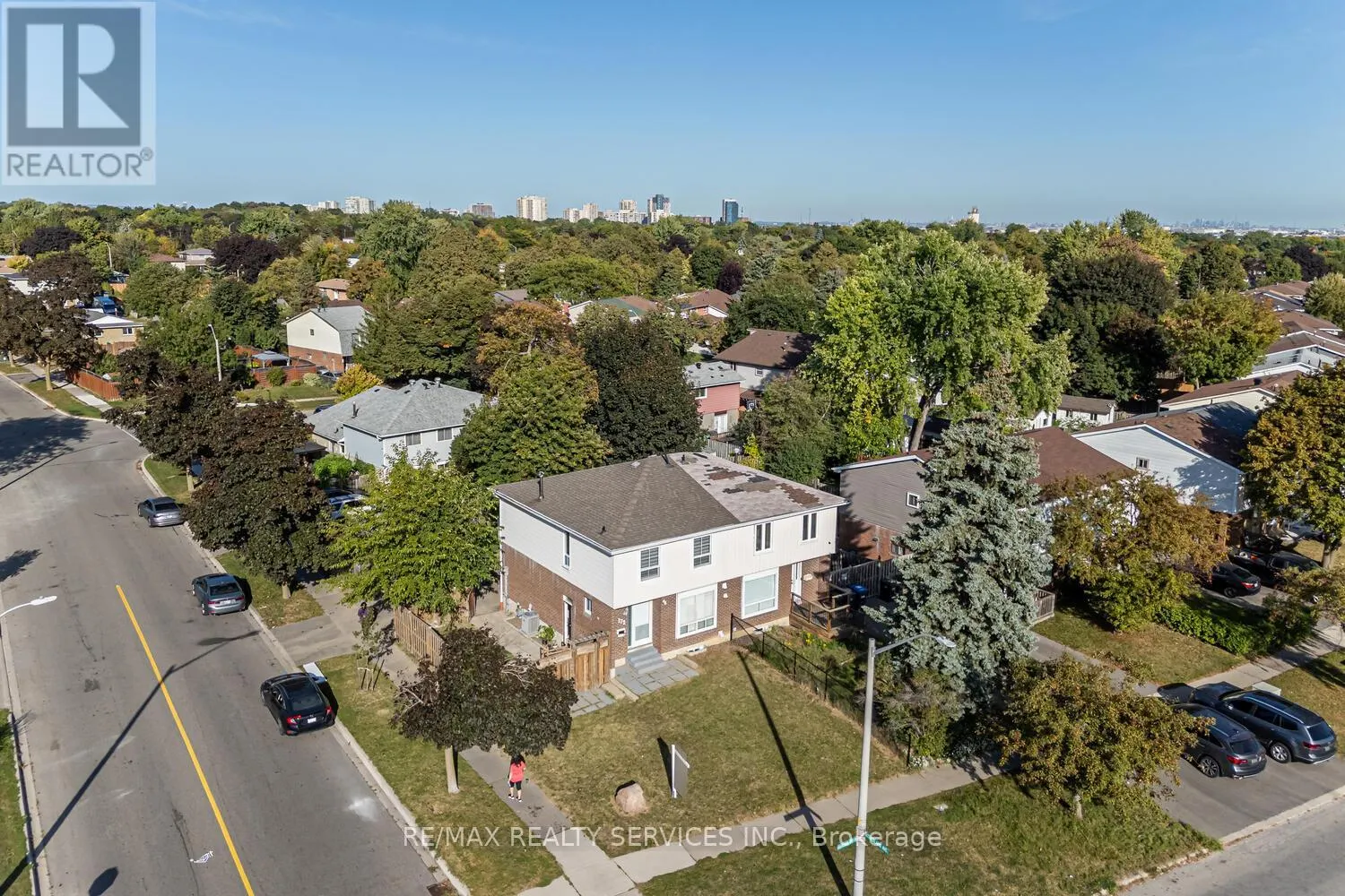 172 HANSEN ROAD