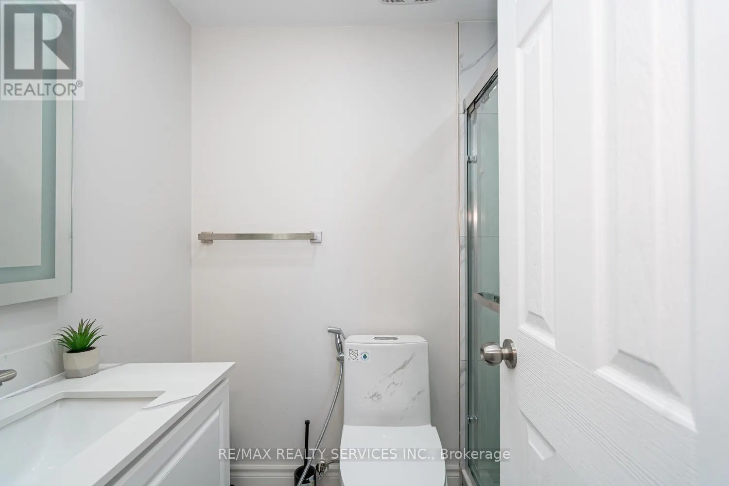 172 HANSEN ROAD