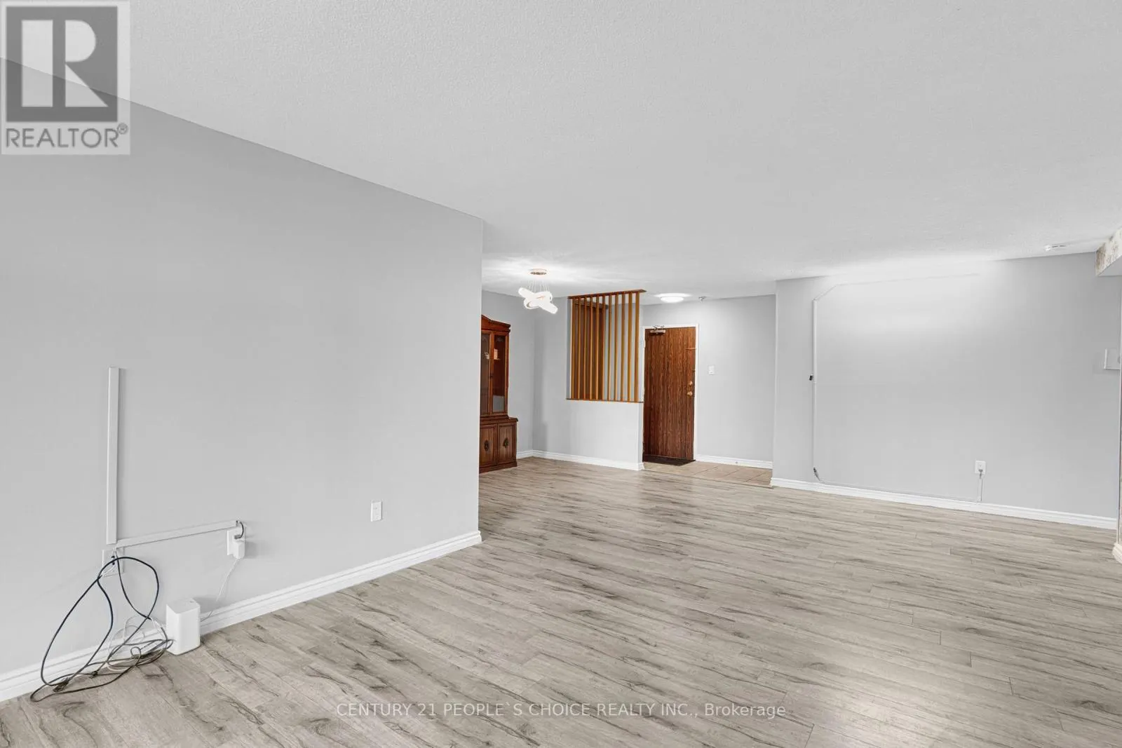 1410 - 21 KNIGHTSBRIDGE ROAD