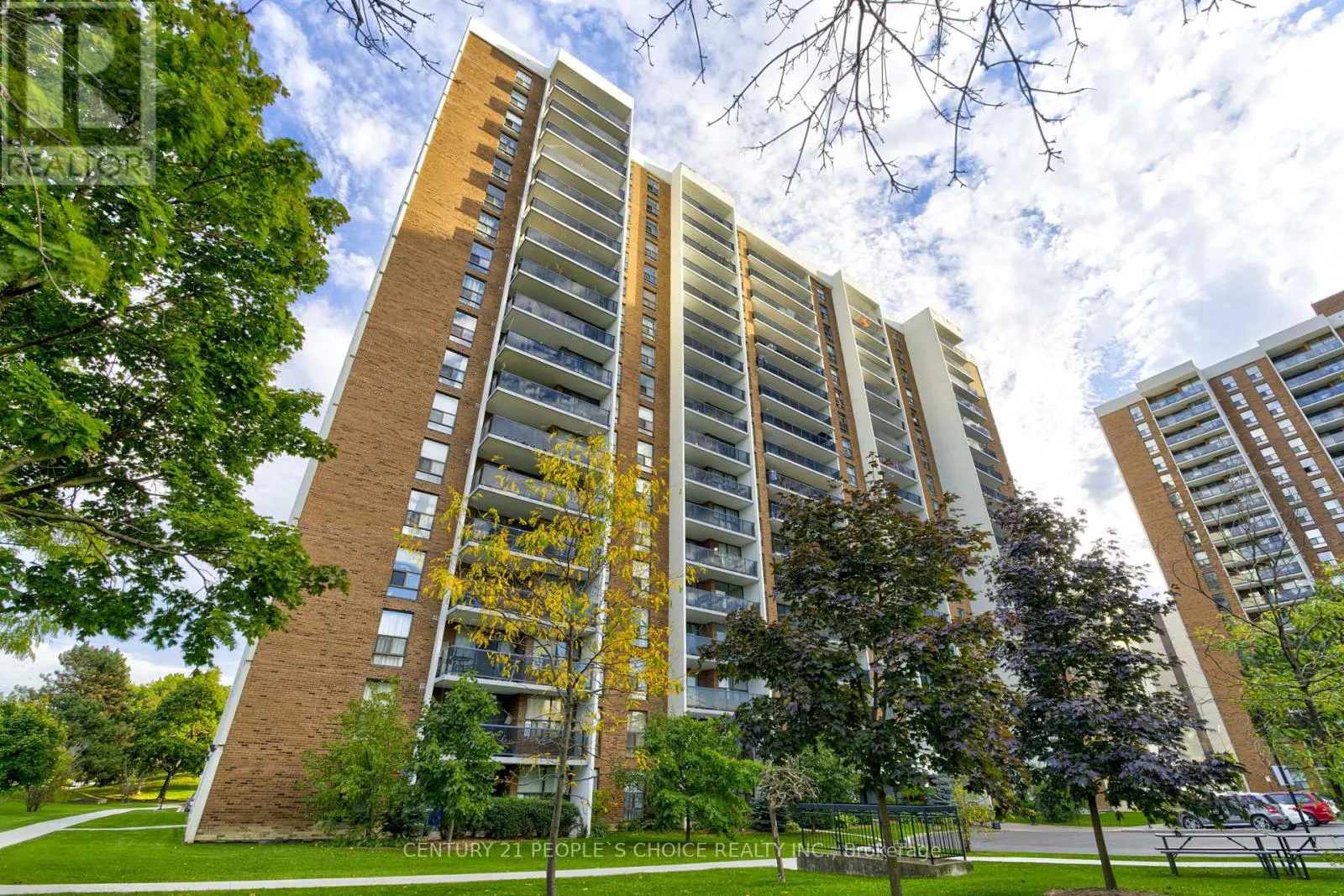 1410 - 21 KNIGHTSBRIDGE ROAD