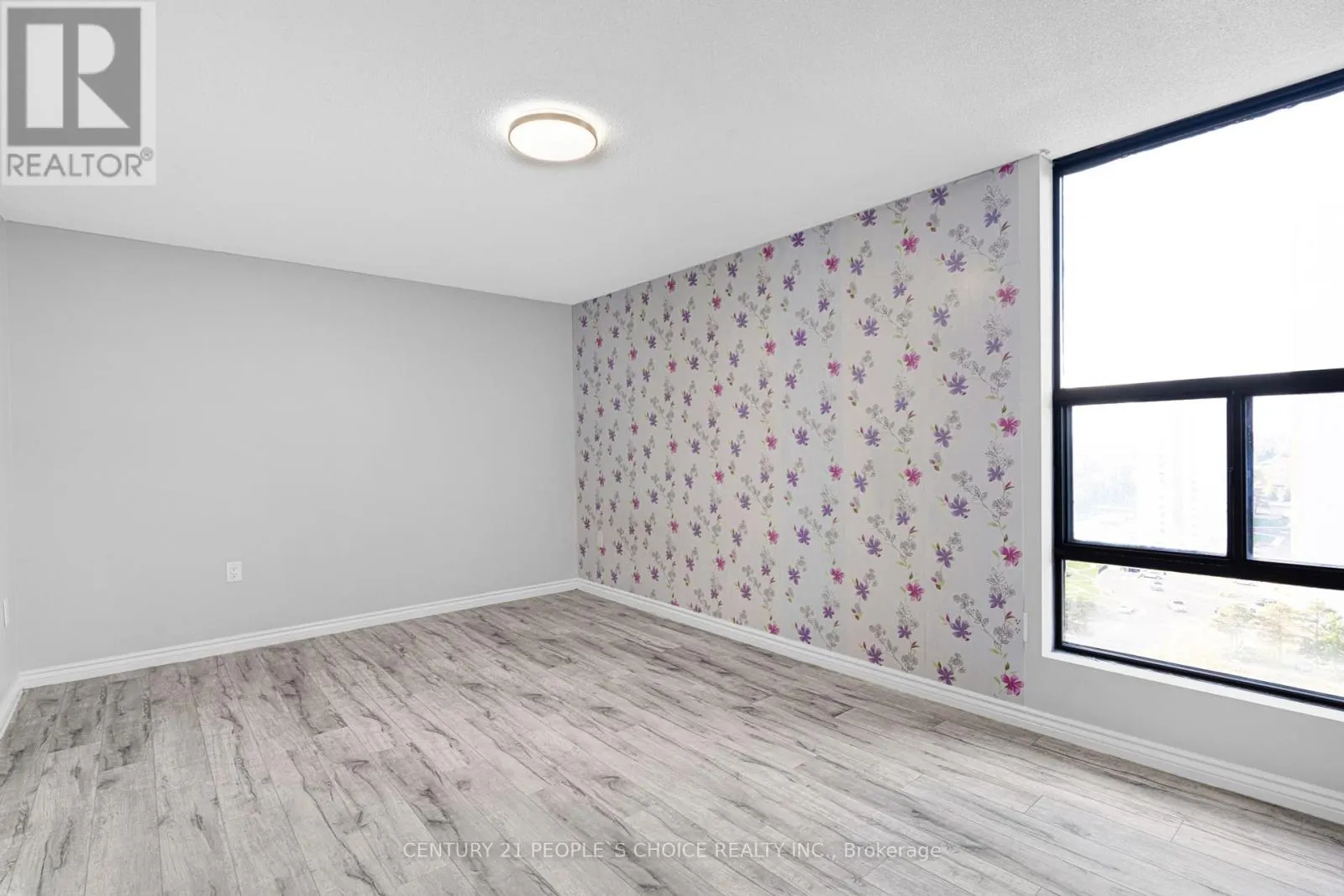 1410 - 21 KNIGHTSBRIDGE ROAD