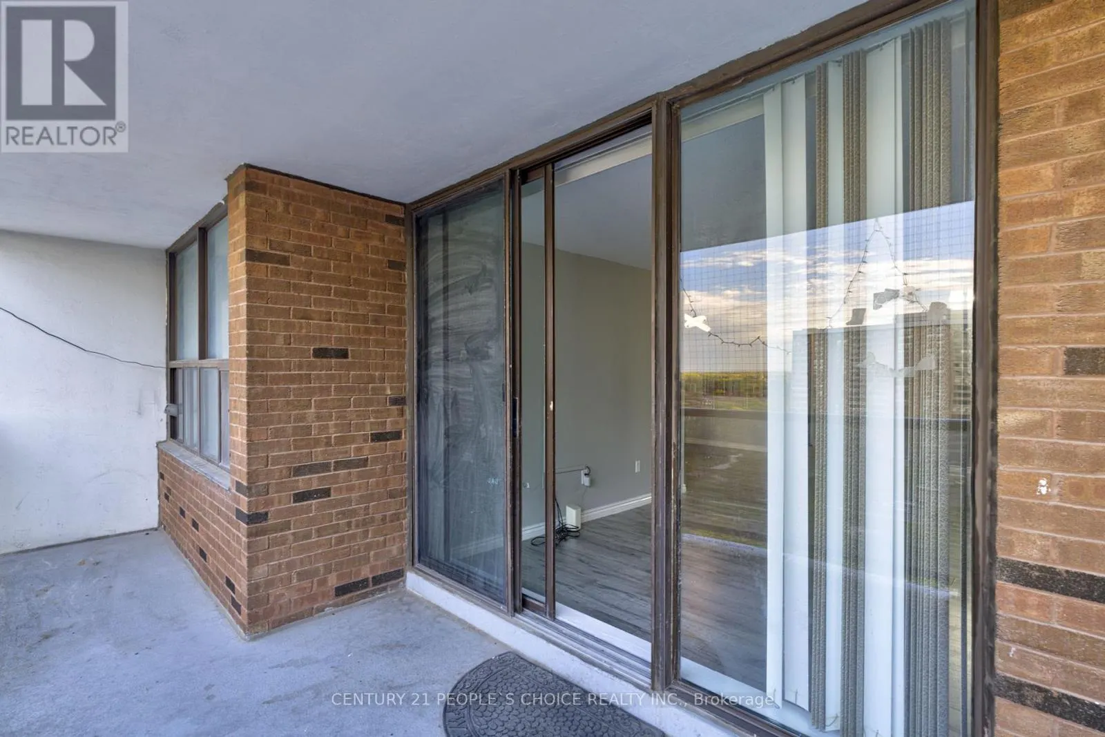 1410 - 21 KNIGHTSBRIDGE ROAD