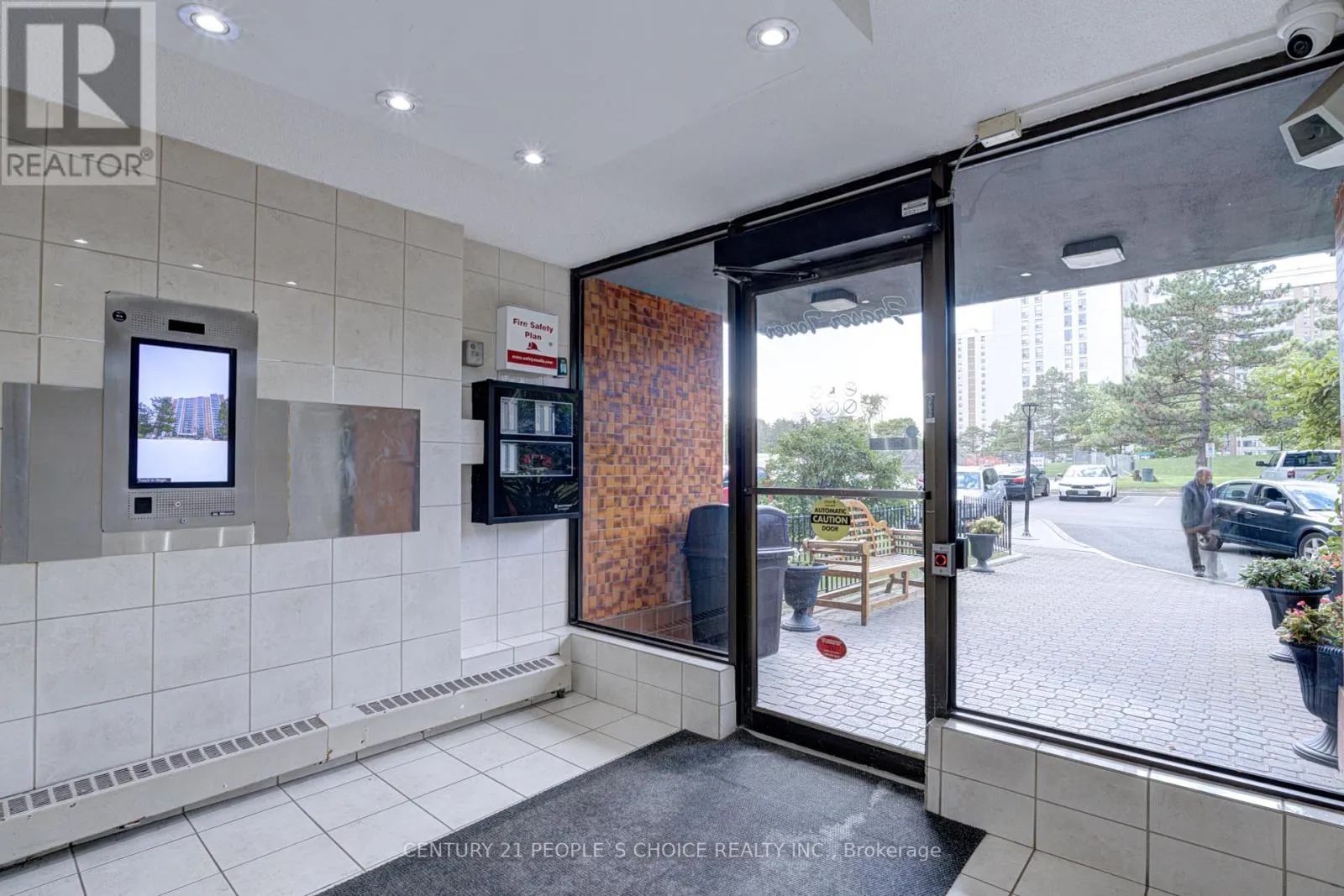 1410 - 21 KNIGHTSBRIDGE ROAD