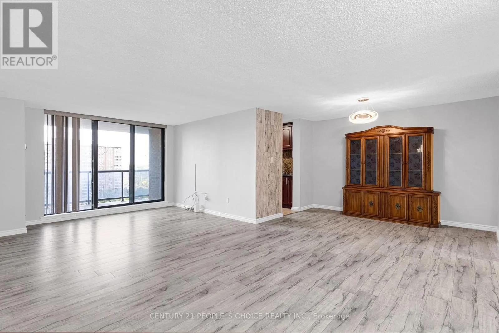 1410 - 21 KNIGHTSBRIDGE ROAD