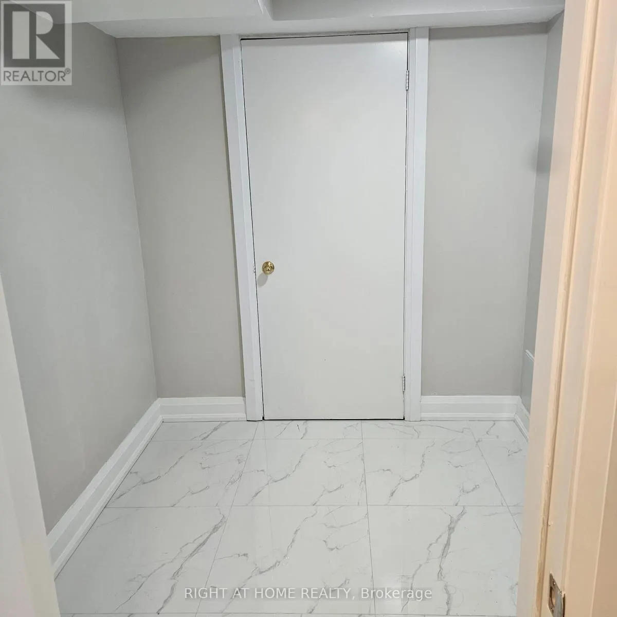 70 HARDGATE CRESCENT
