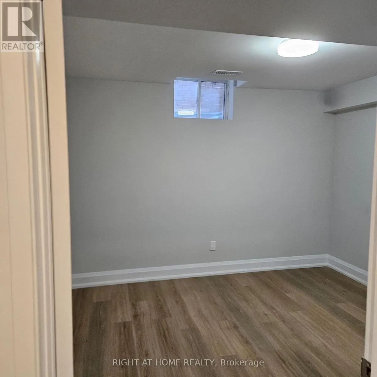 70 HARDGATE CRESCENT