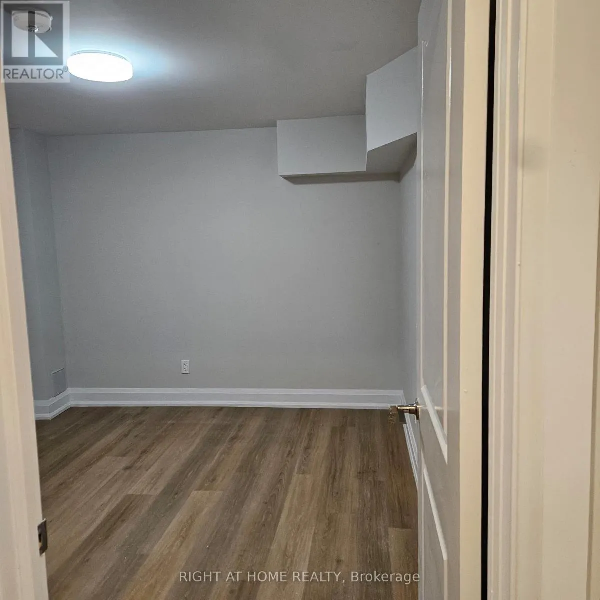 70 HARDGATE CRESCENT