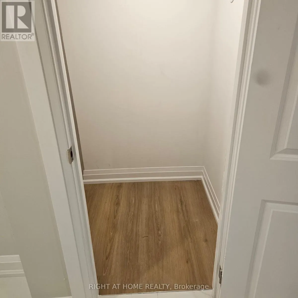 70 HARDGATE CRESCENT
