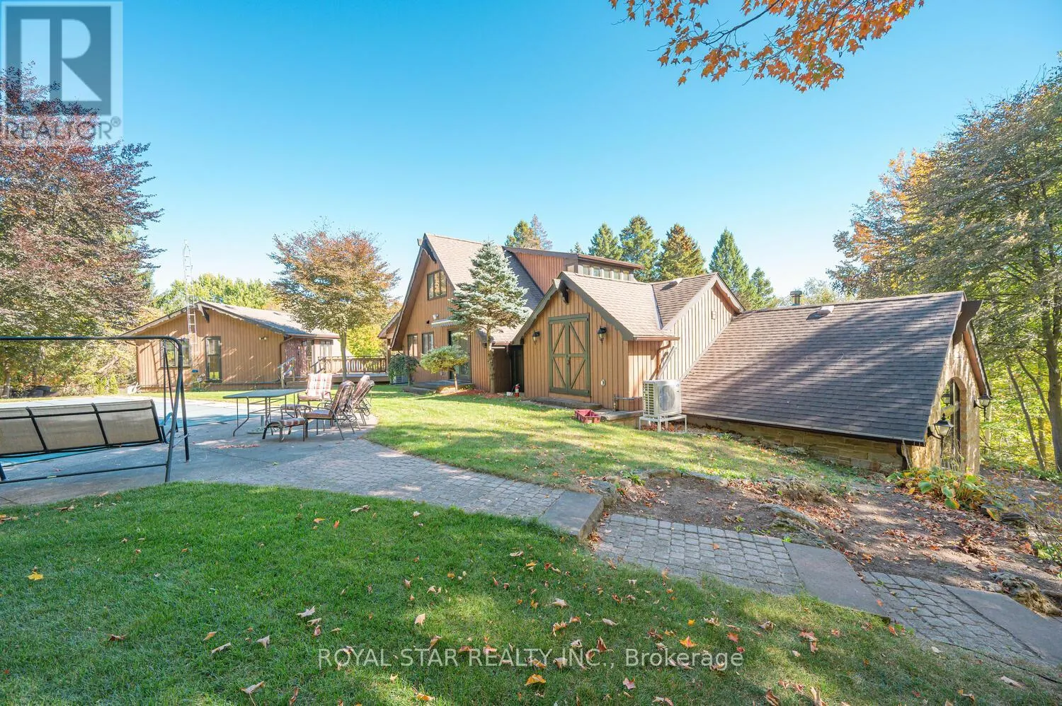 29 CEDAR DRIVE