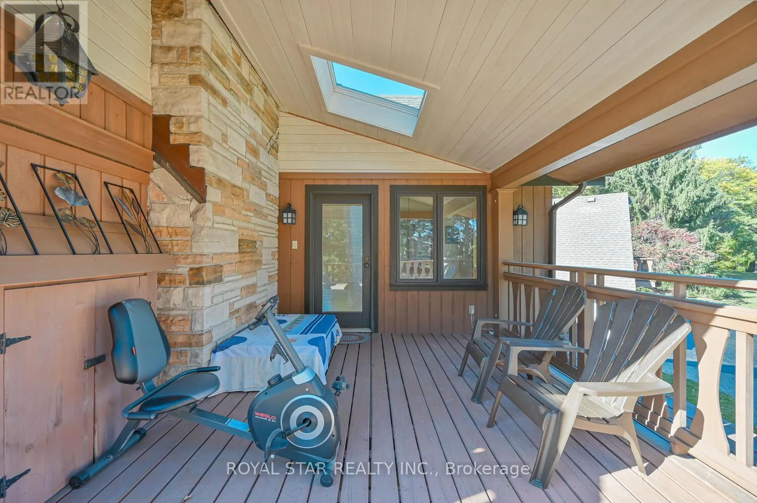29 CEDAR DRIVE