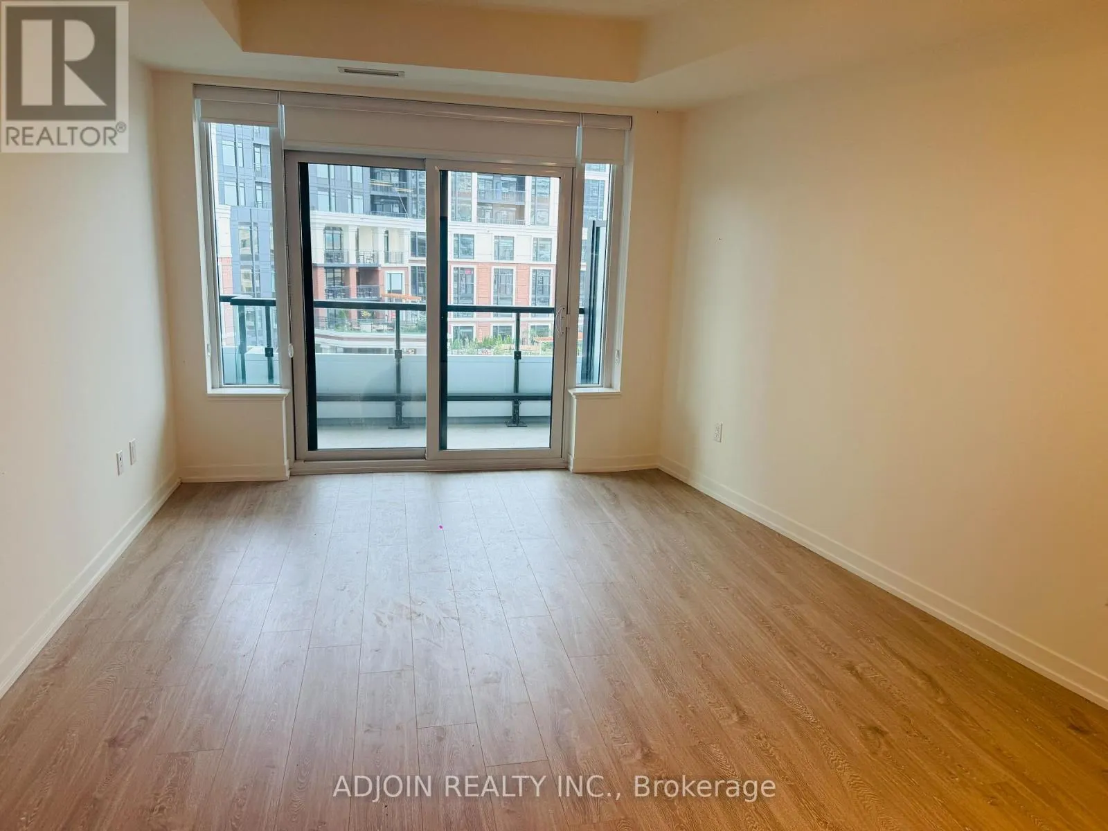 612 - 2485 EGLINTON AVENUE