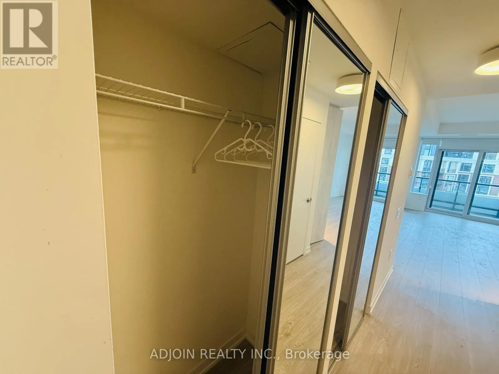 612 - 2485 EGLINTON AVENUE