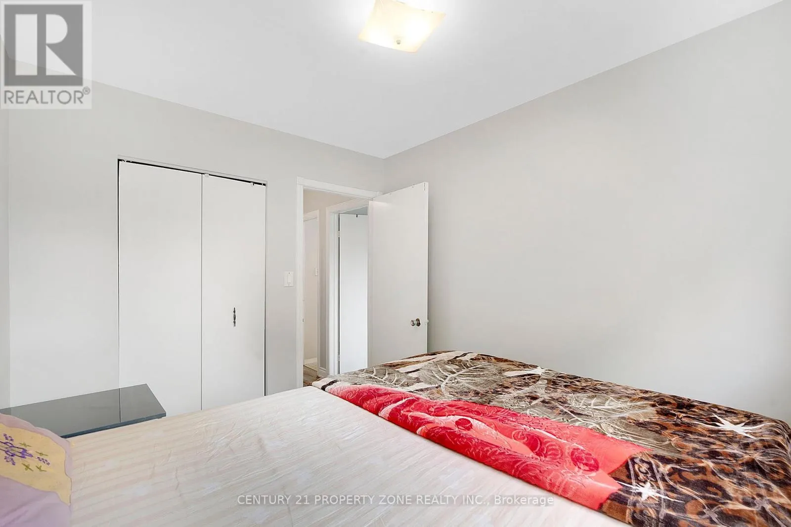 29 FINCHLEY CRESCENT