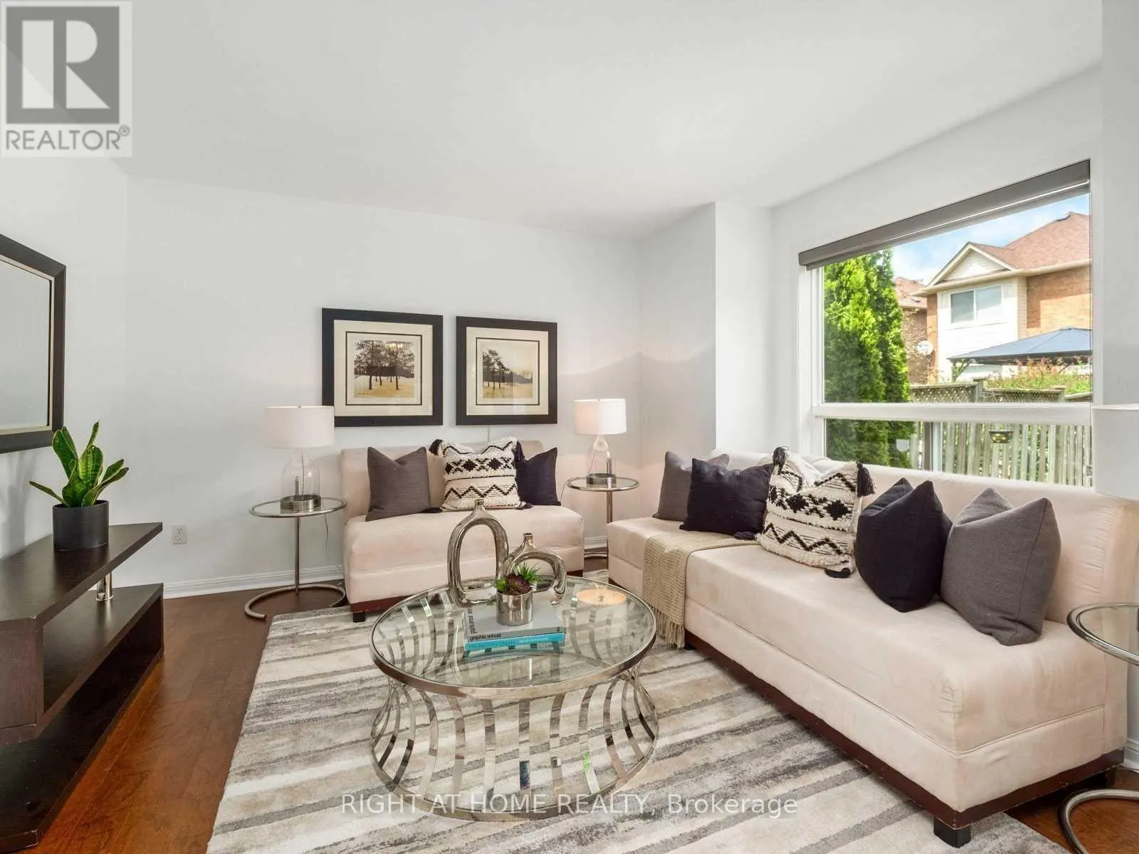 5555 BRIDGEPORT GATE