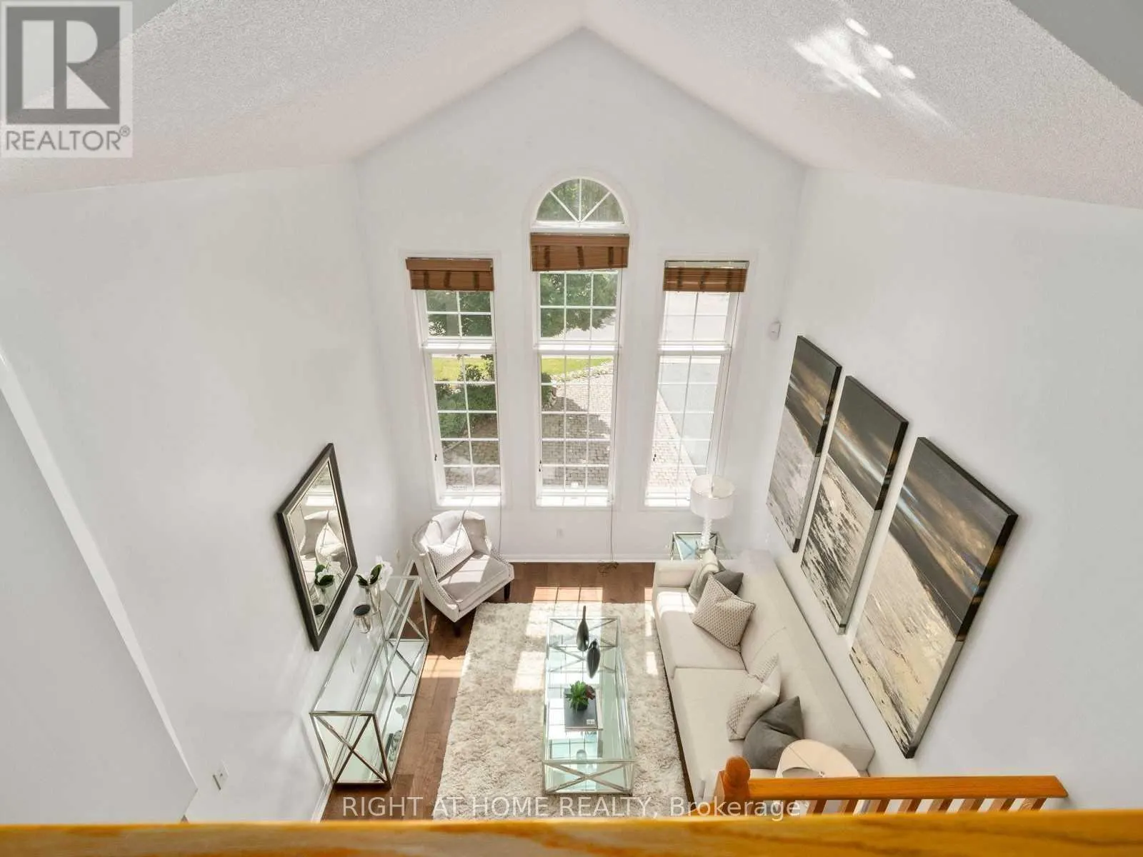 5555 BRIDGEPORT GATE