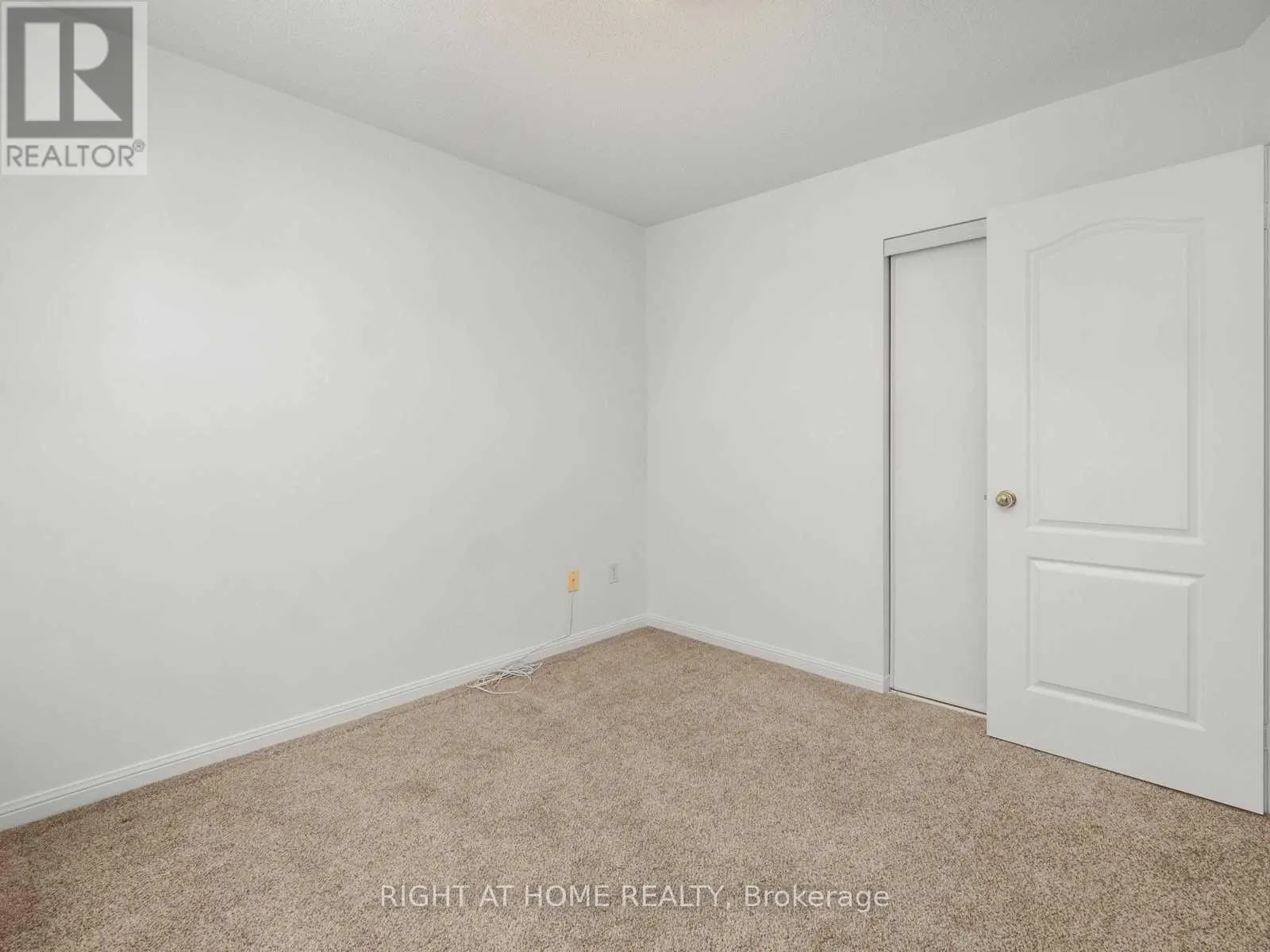 5555 BRIDGEPORT GATE