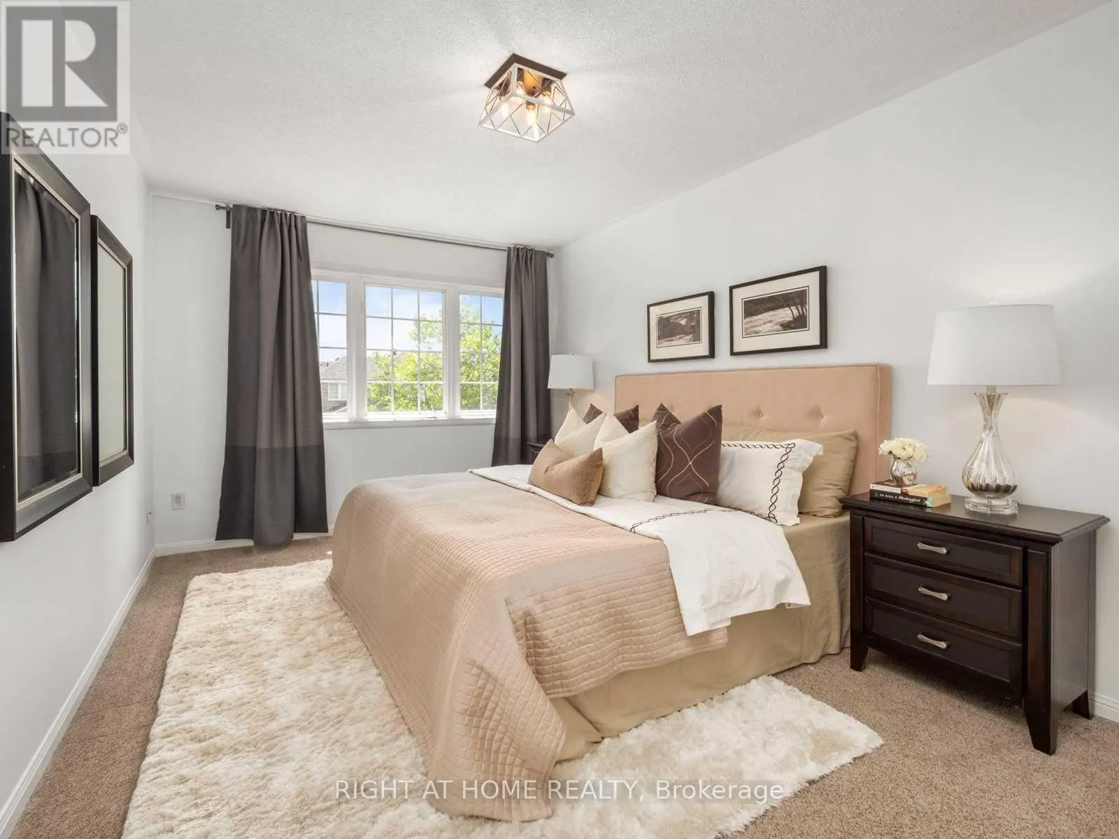 5555 BRIDGEPORT GATE