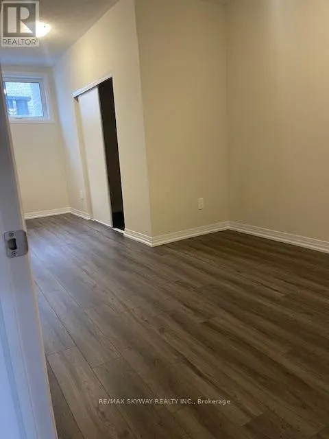123 - 1589 ROSE WAY
