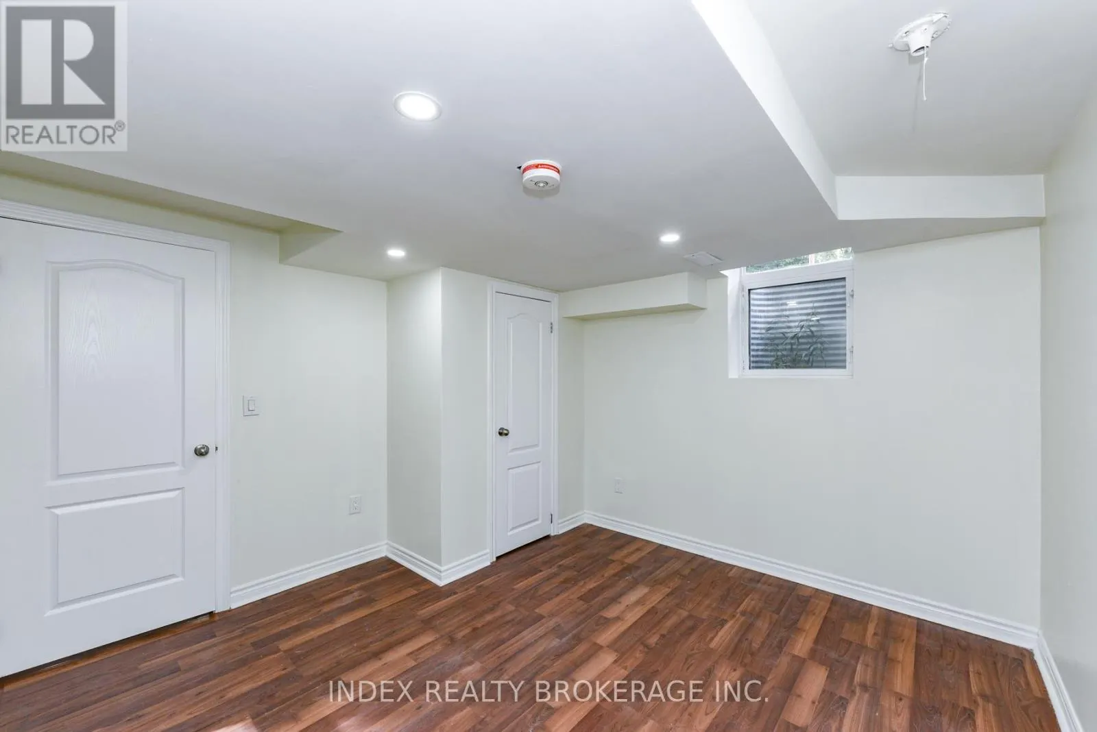 81 MULLIS CRESCENT