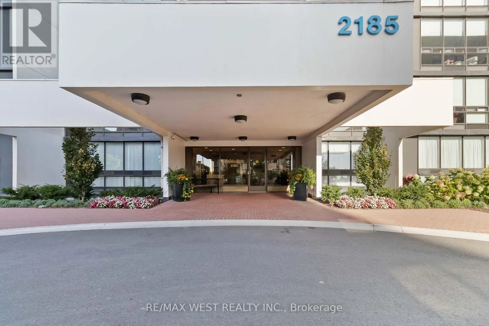 1108 - 2185 MARINE DRIVE