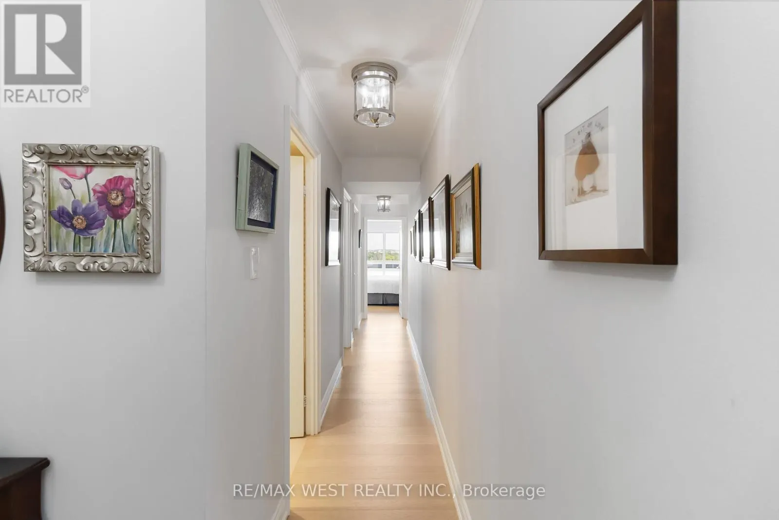 1108 - 2185 MARINE DRIVE