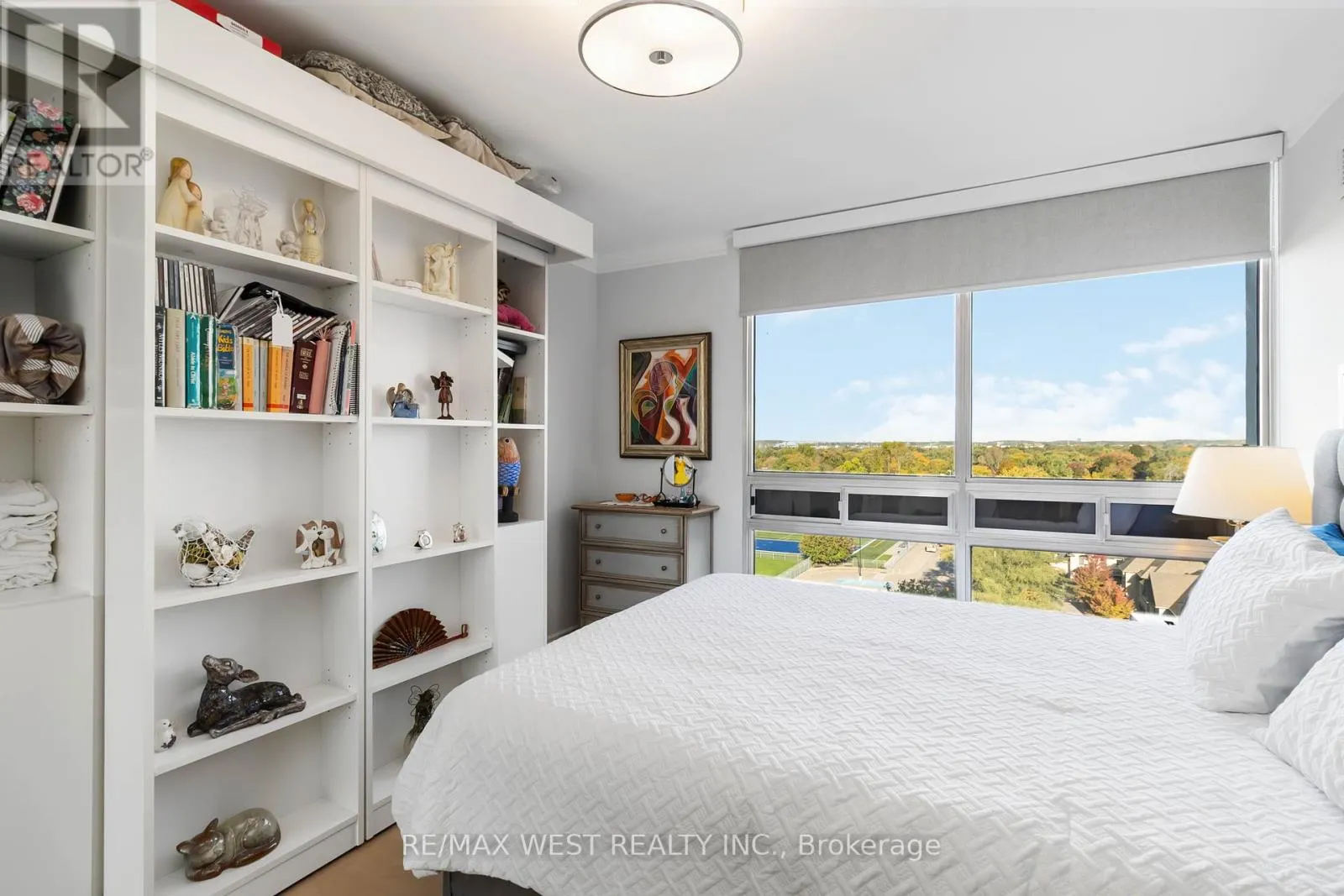 1108 - 2185 MARINE DRIVE