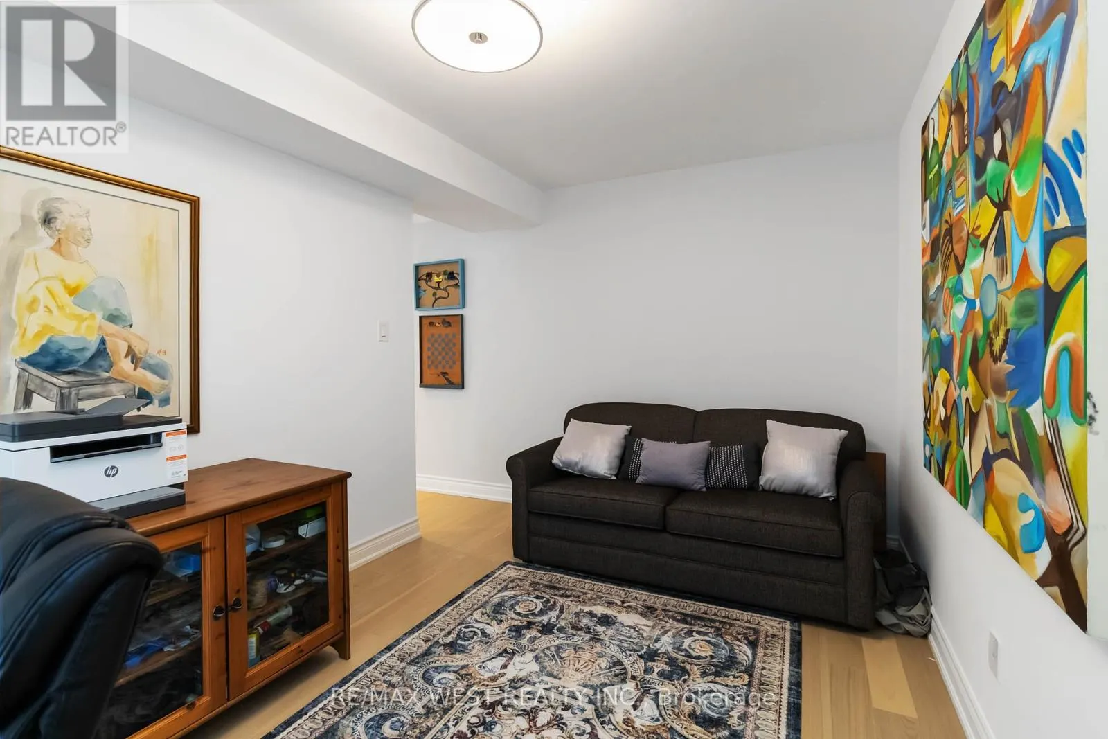 1108 - 2185 MARINE DRIVE