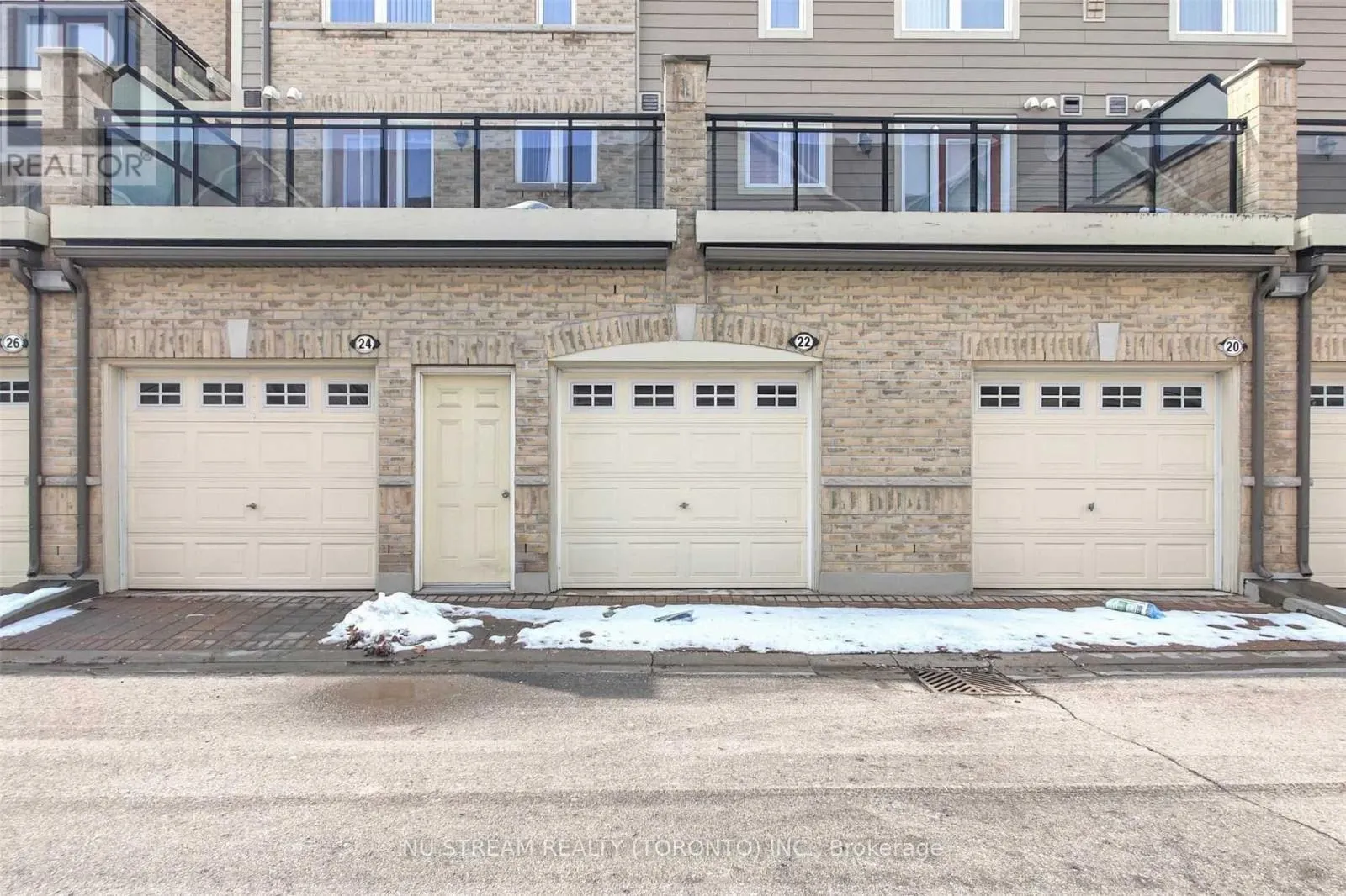 22 - 2891 RIO COURT