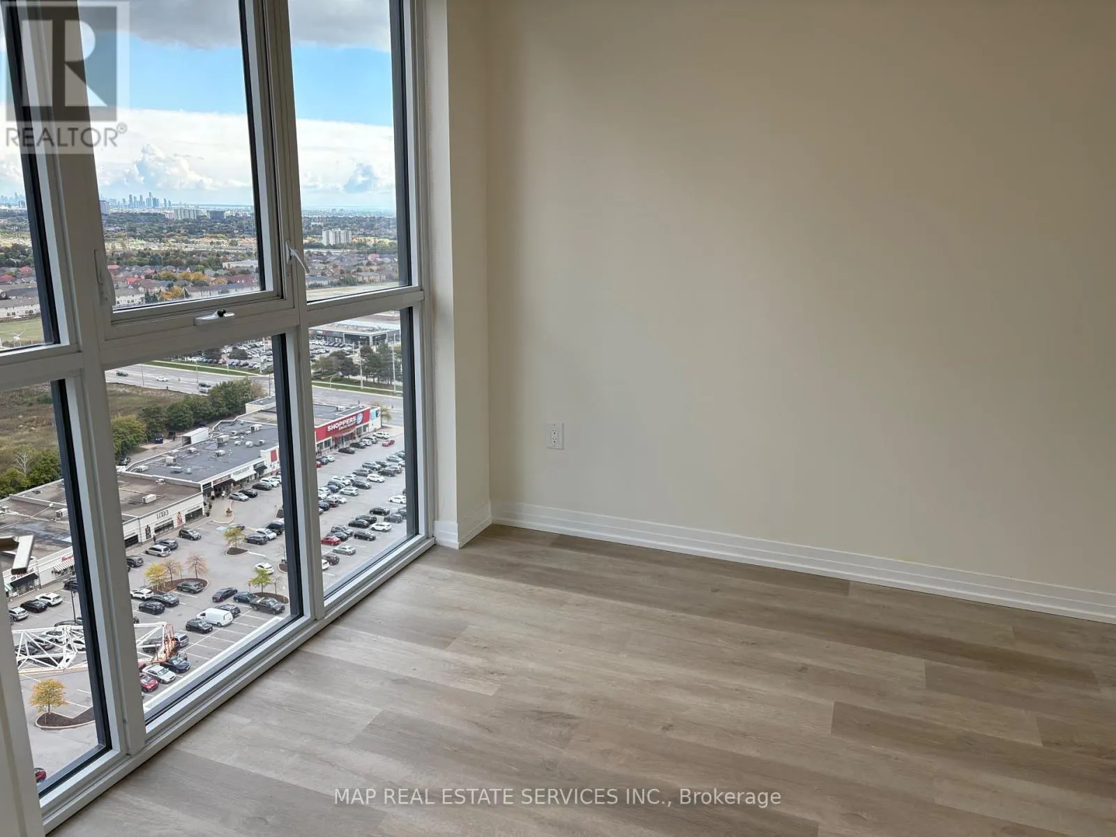 2110 - 15 WATERGARDEN DRIVE