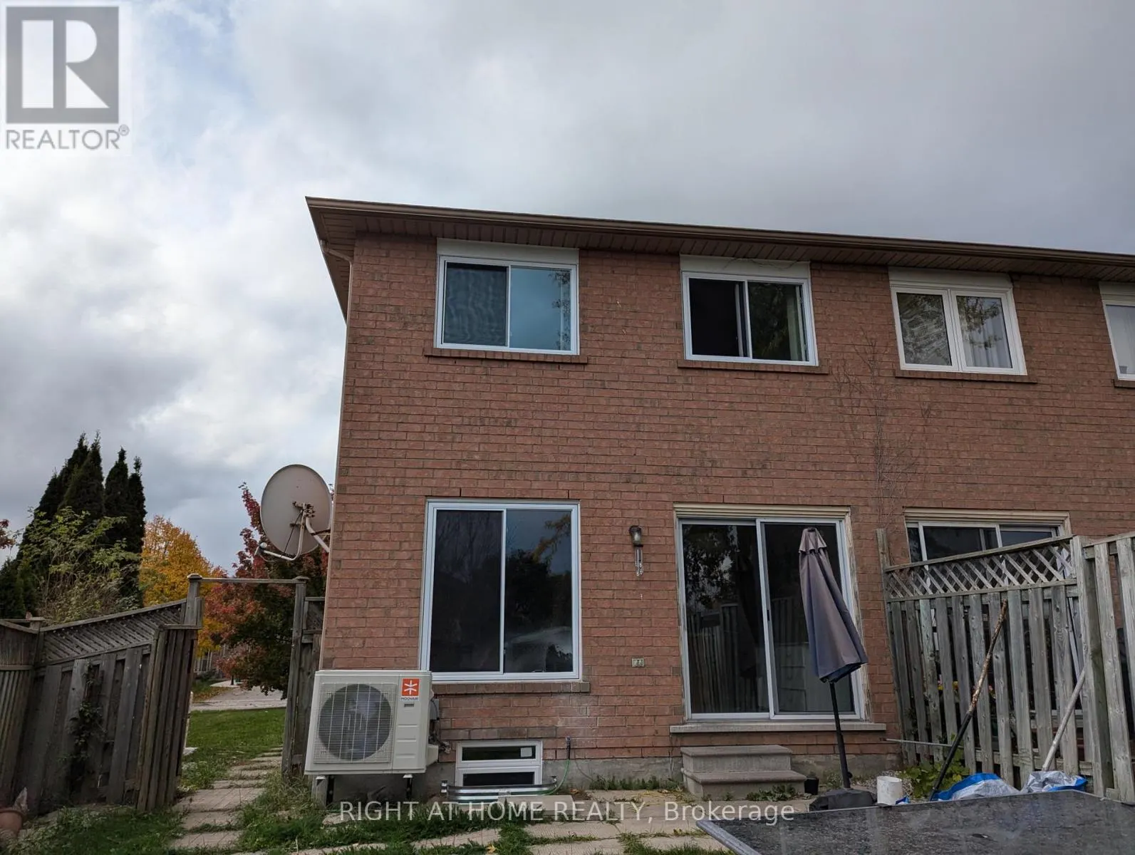 1423 QUEST CIRCLE