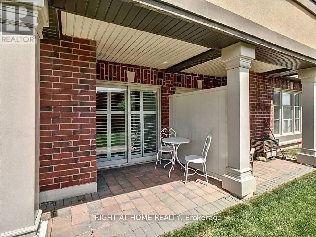 109 - 3070 ROTARY WAY N