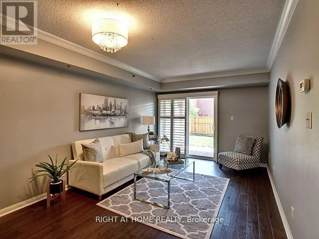 109 - 3070 ROTARY WAY N