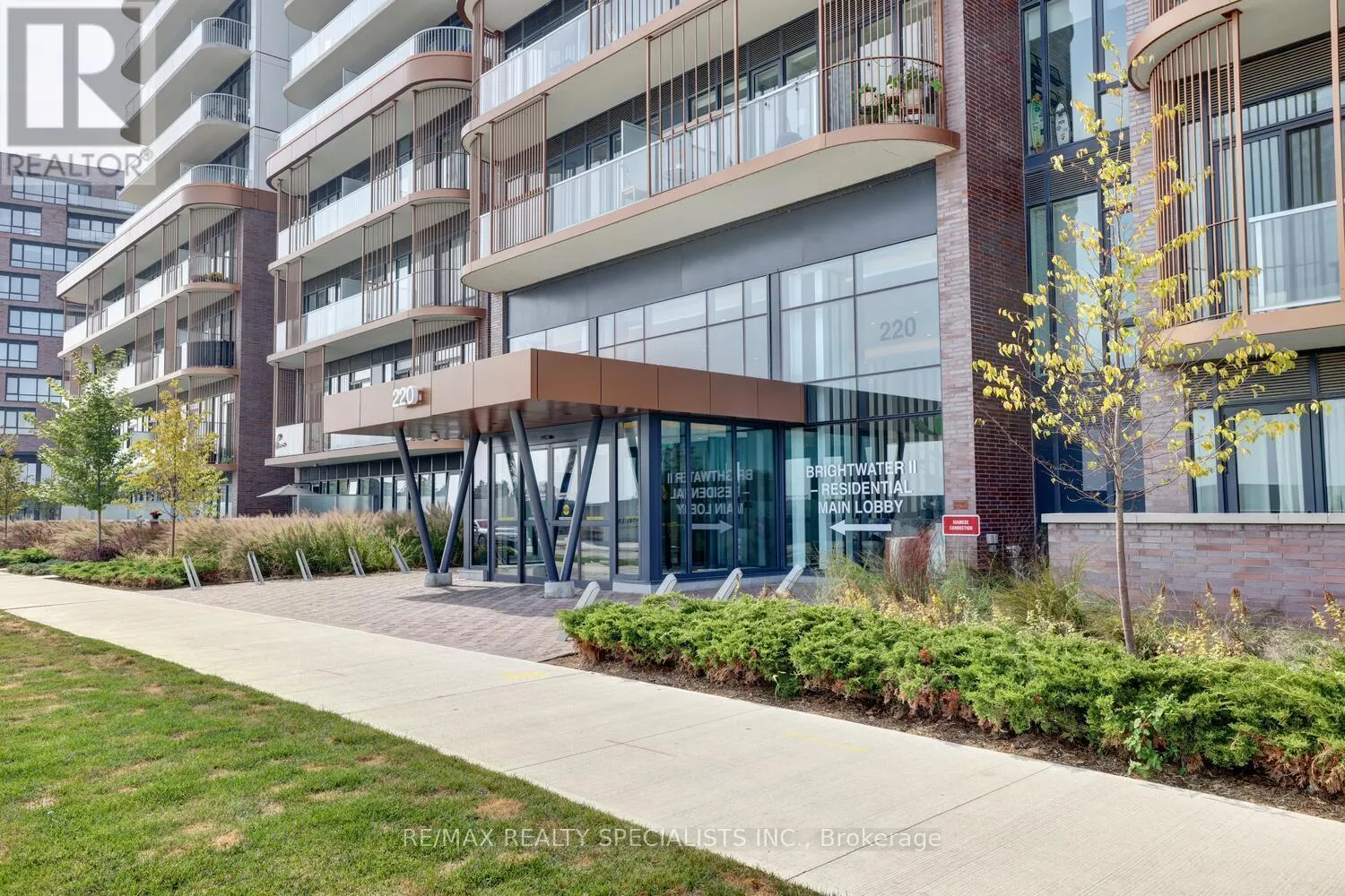 604 - 220 MISSINNIHE WAY