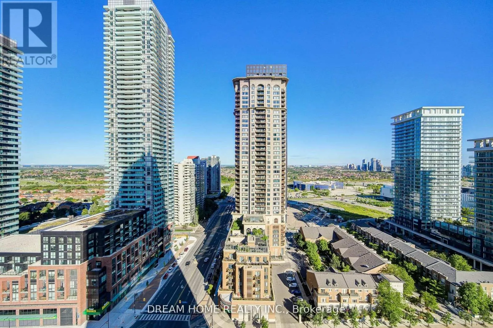 2004 - 388 PRINCE OF WALES DRIVE