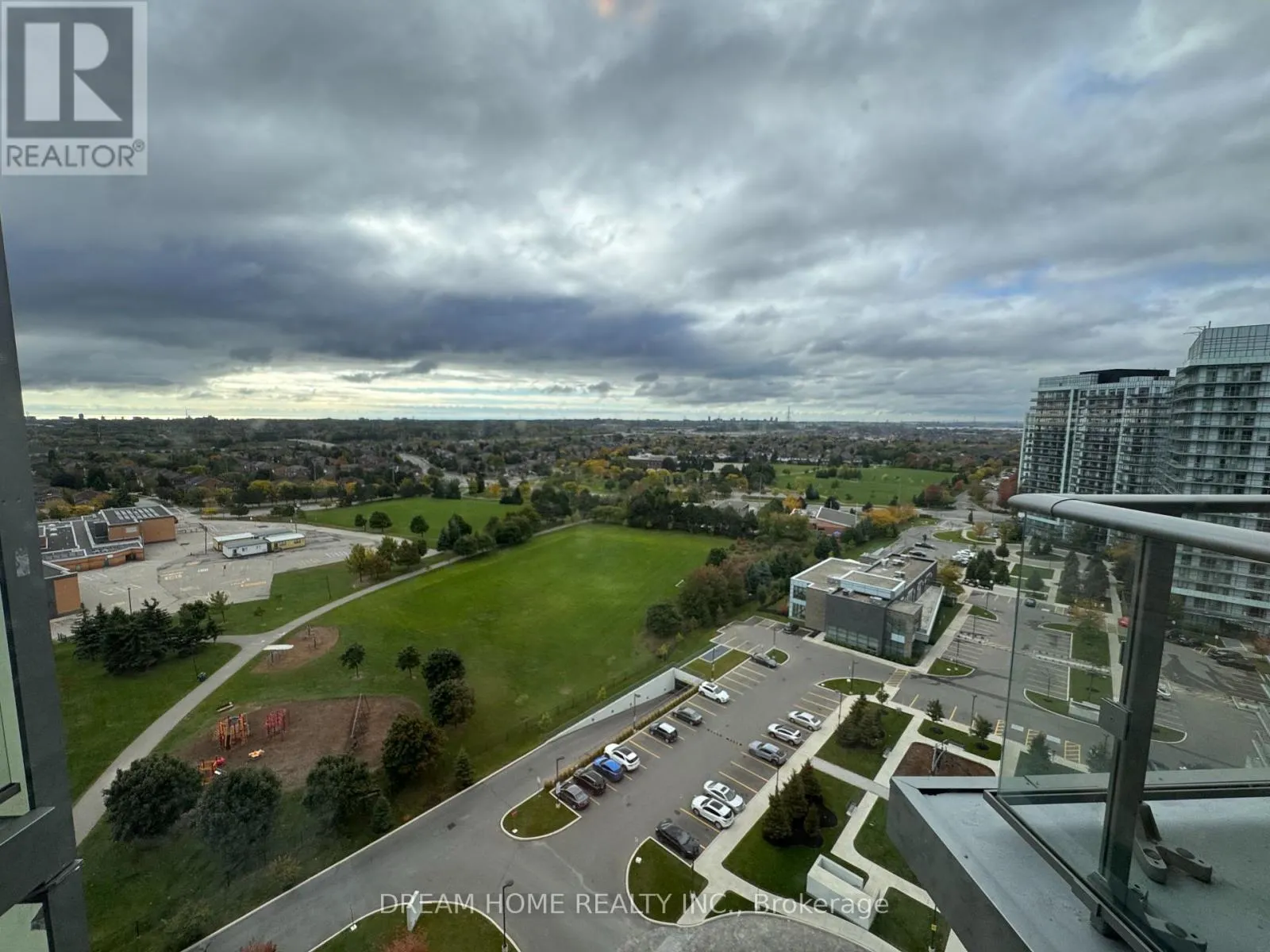1506 - 4699 GLEN ERIN DRIVE S
