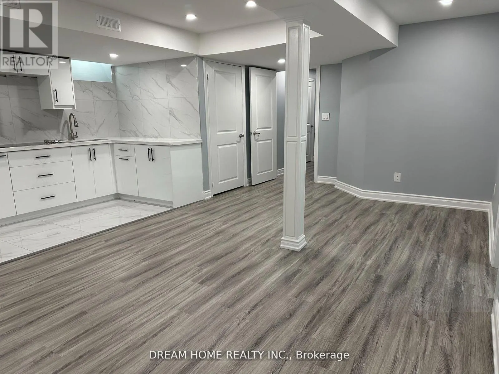 11 ARGELIA CRESCENT E