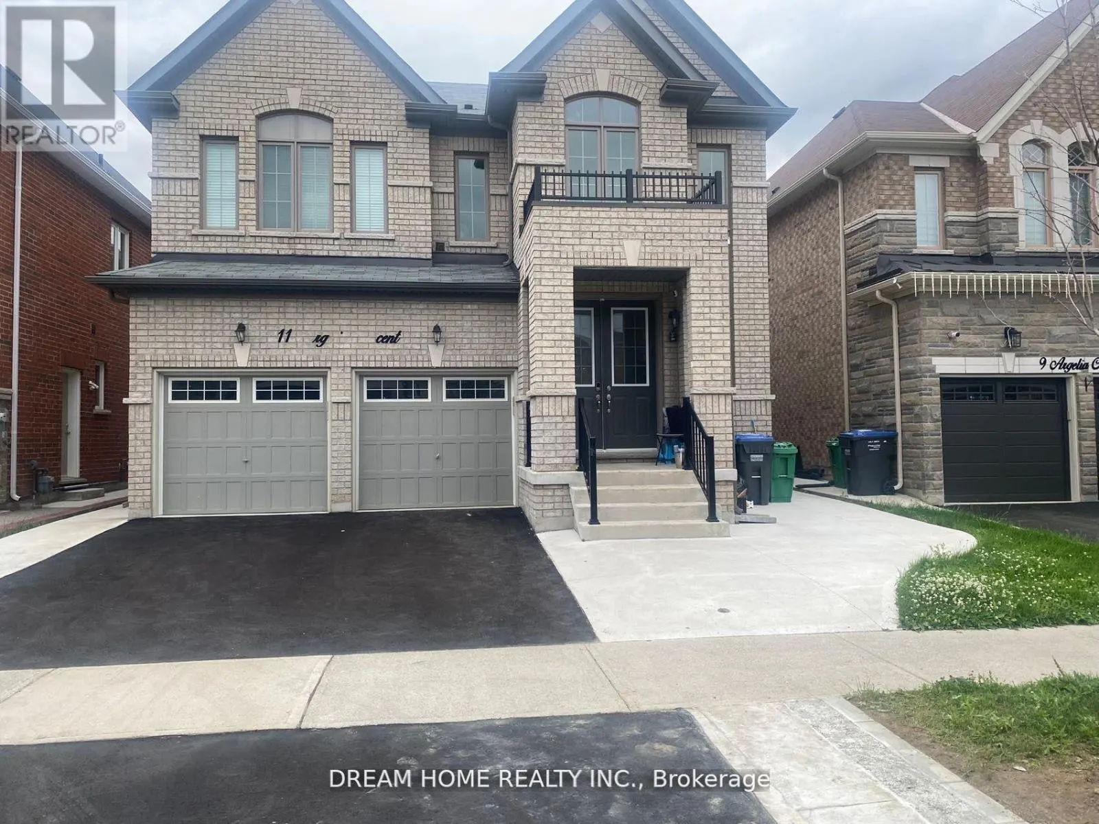 11 ARGELIA CRESCENT E