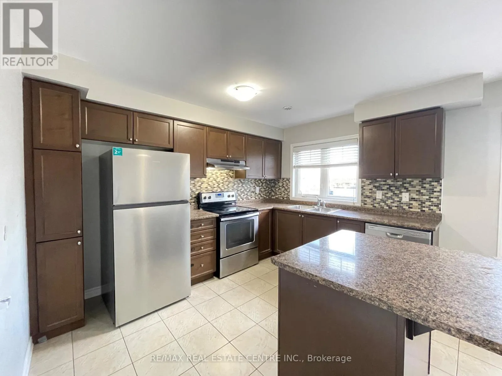 14 QUILLBERRY CLOSE