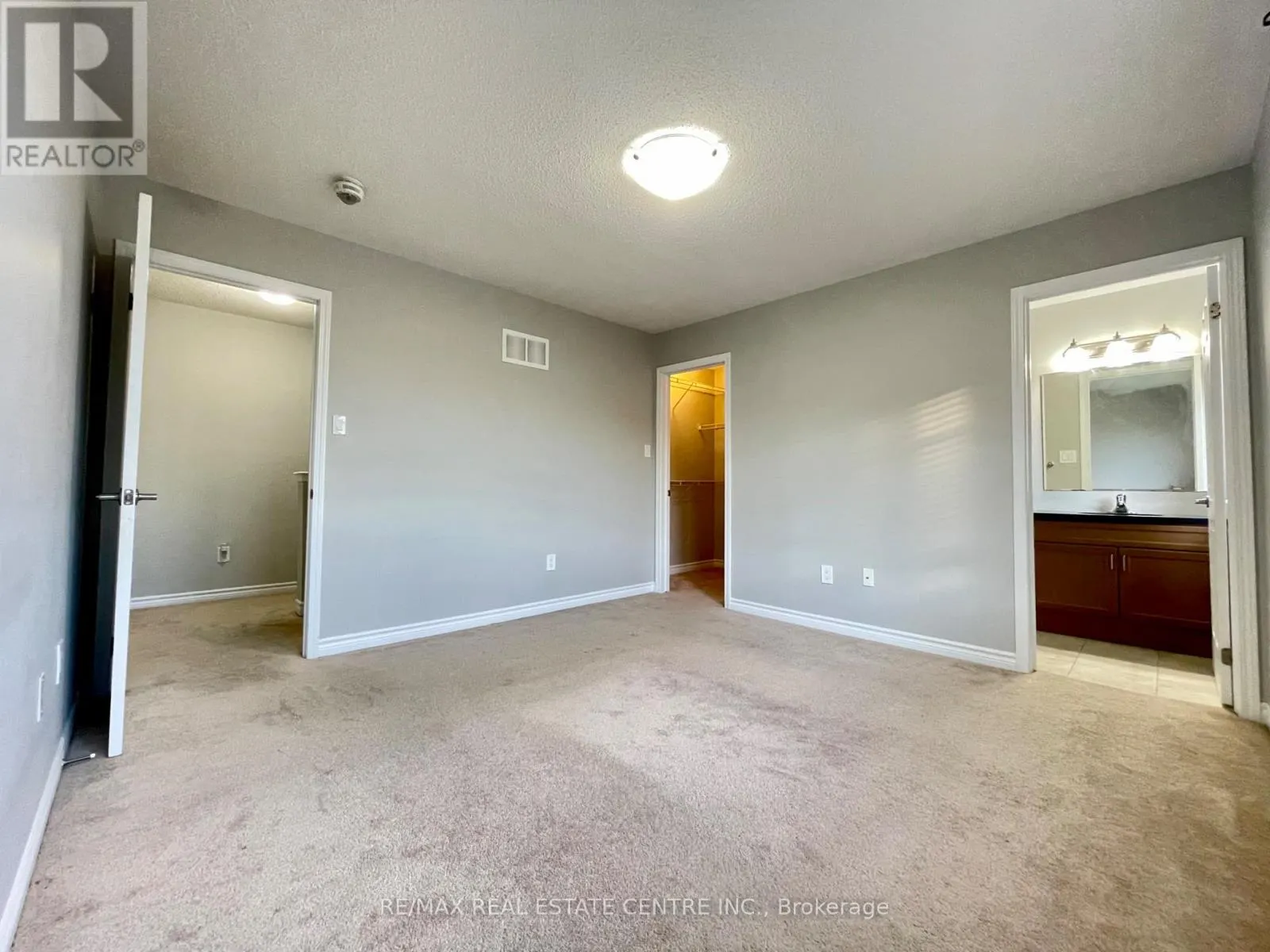 14 QUILLBERRY CLOSE