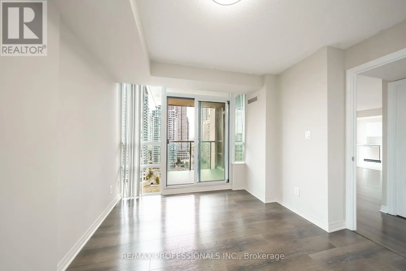 1703 - 208 ENFIELD PLACE