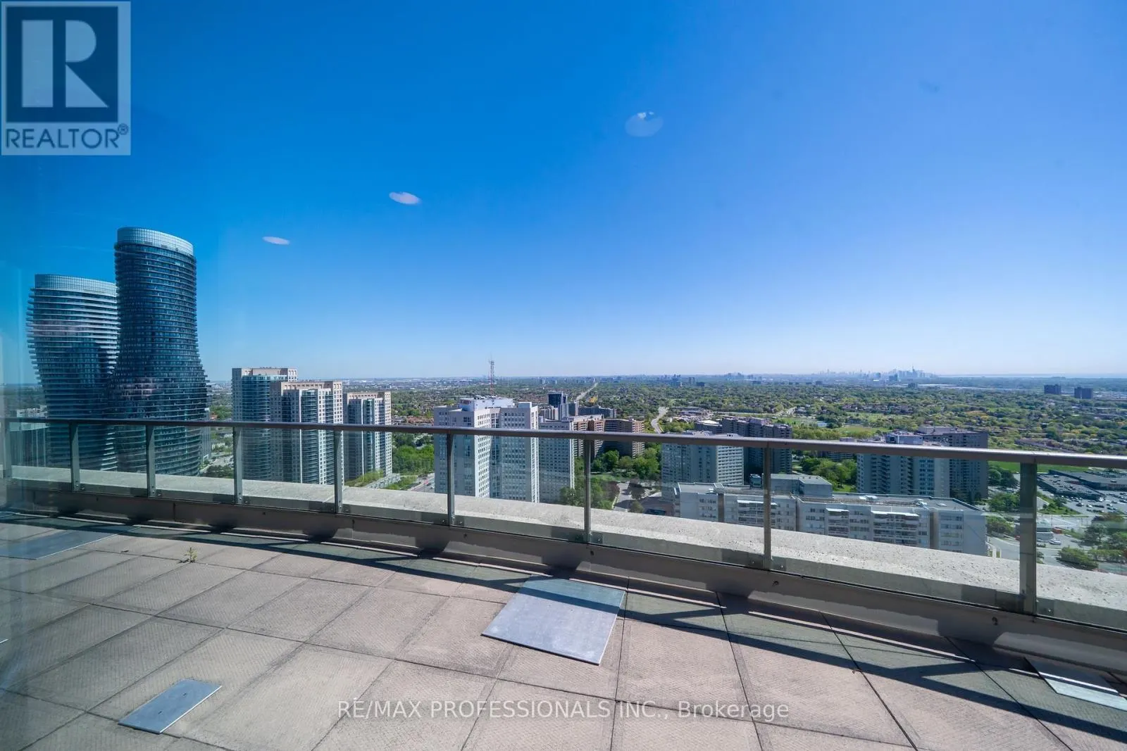 1703 - 208 ENFIELD PLACE