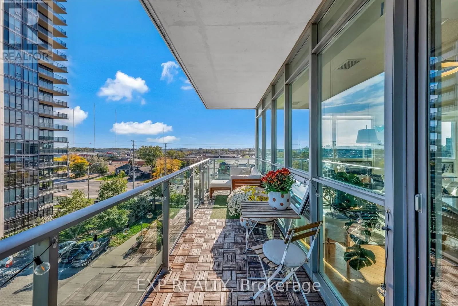 611 - 1055 SOUTHDOWN ROAD
