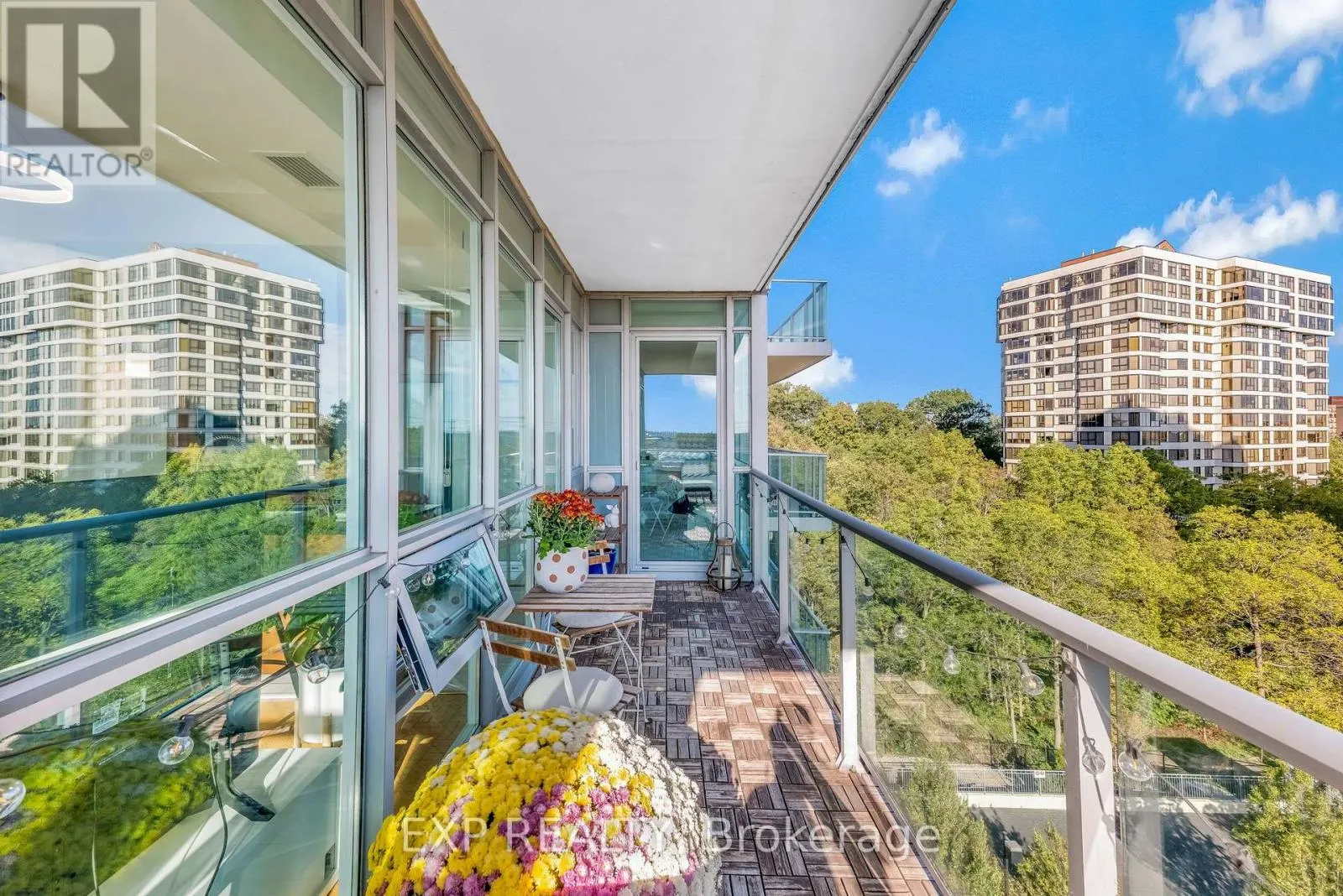 611 - 1055 SOUTHDOWN ROAD