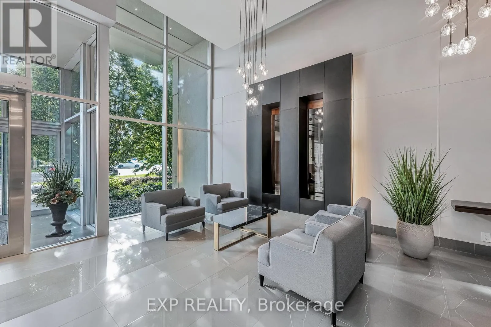 611 - 1055 SOUTHDOWN ROAD