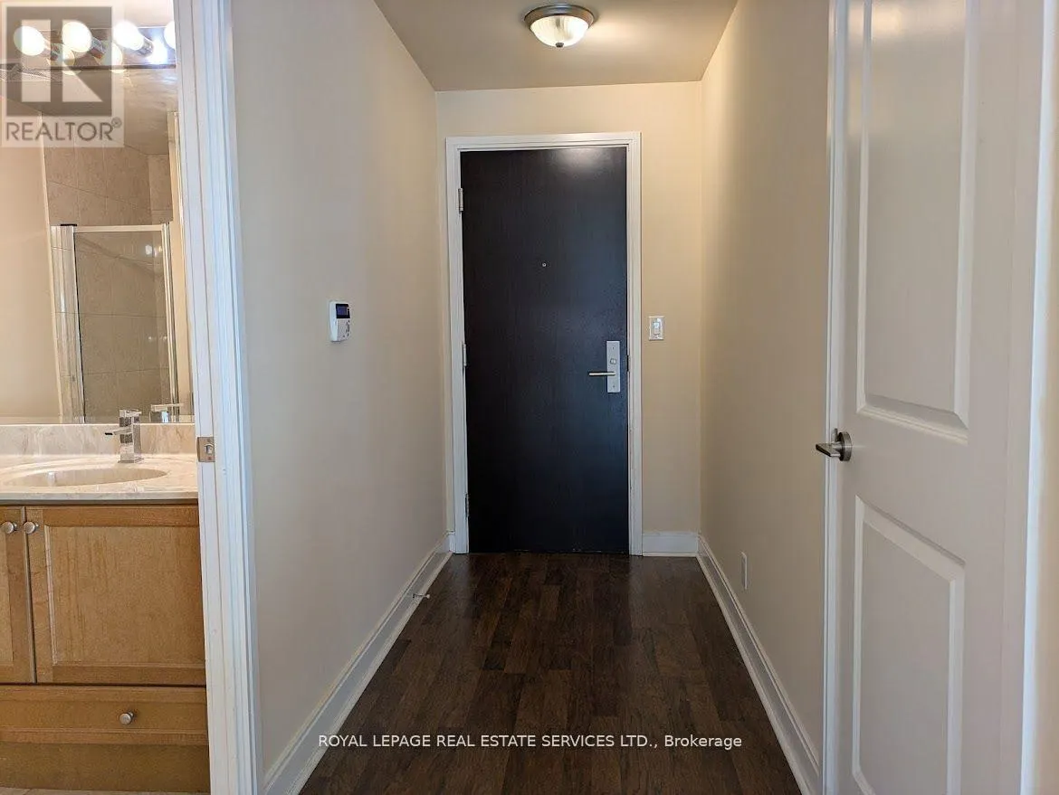 2304 - 50 ABSOLUTE AVENUE