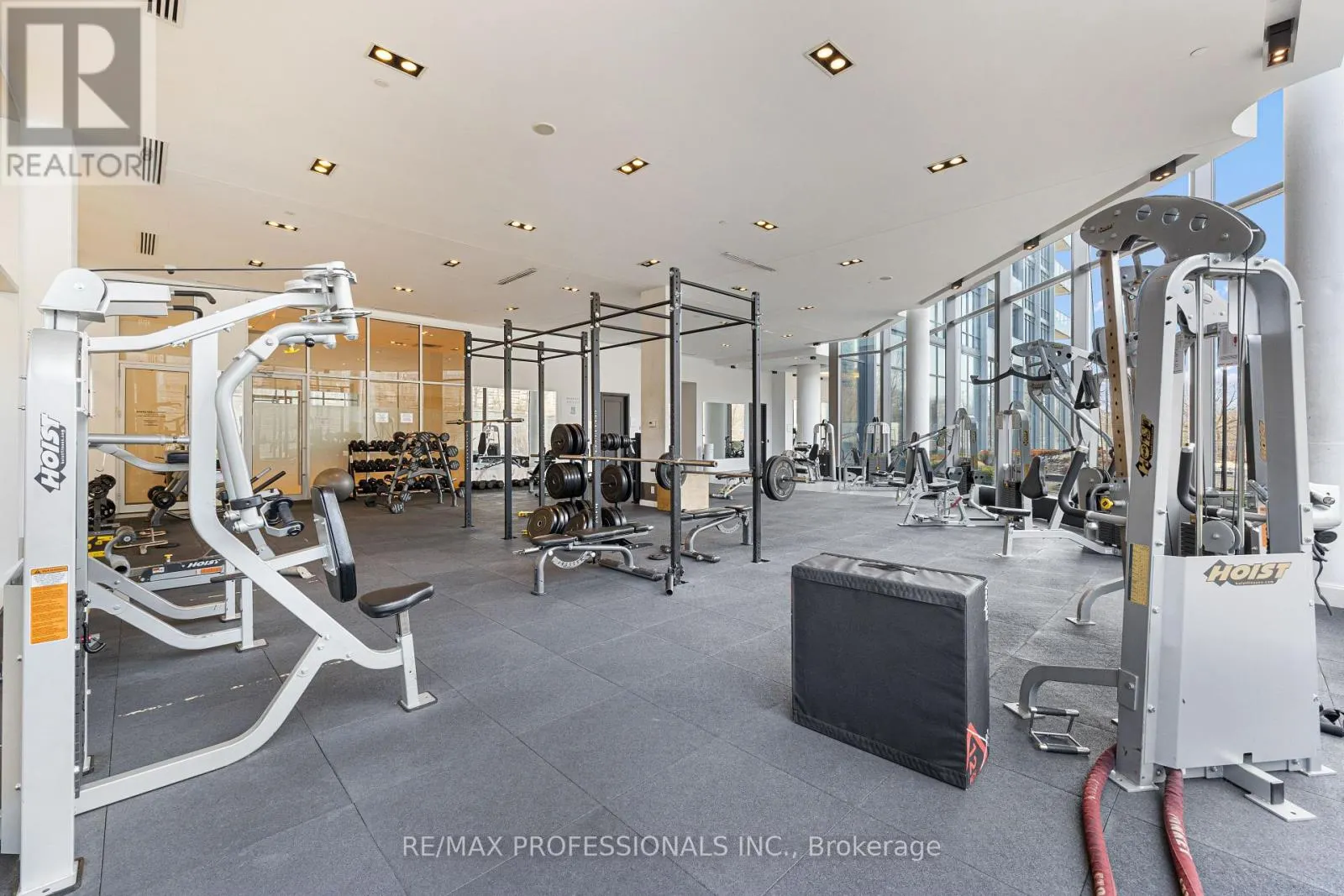 2016 - 88 PARK LAWN ROAD
