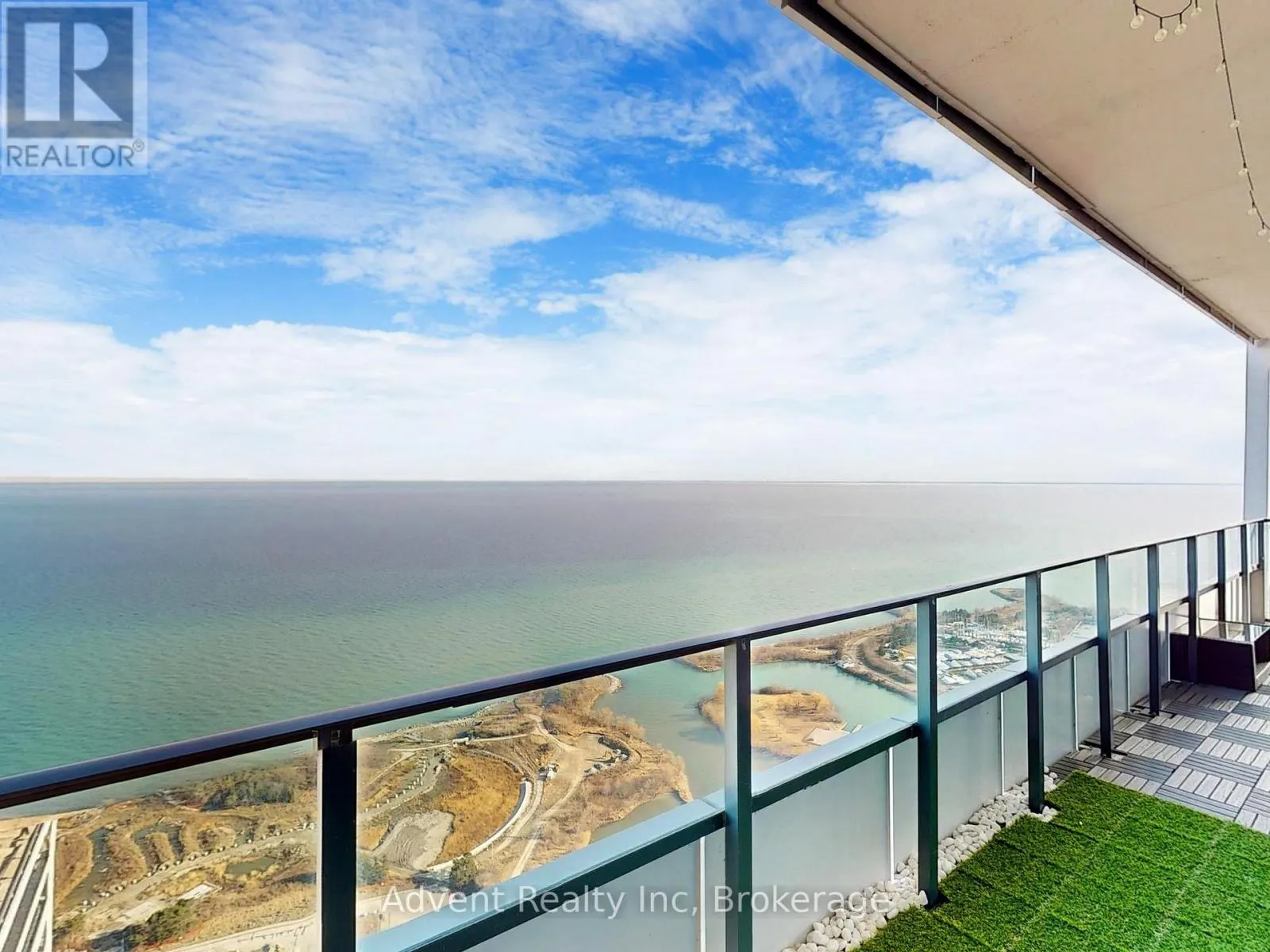 LPH07A - 30 SHORE BREEZE DRIVE